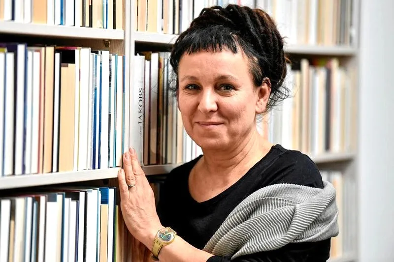Bieguni – tajemnice i znaczenie książki Olgi Tokarczuk