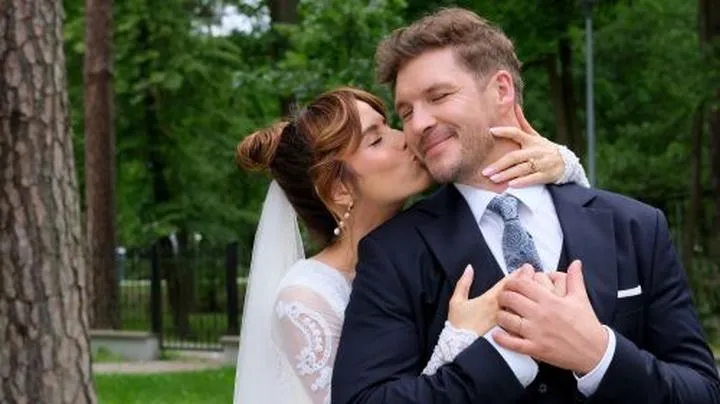 Miłość w wierszach: optymistyczna podróż po uczuciach